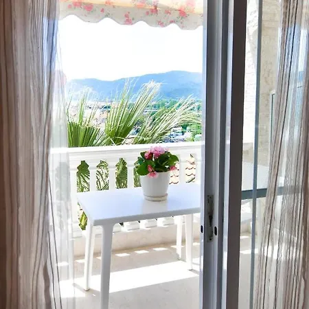 Haus Despina * Sarti